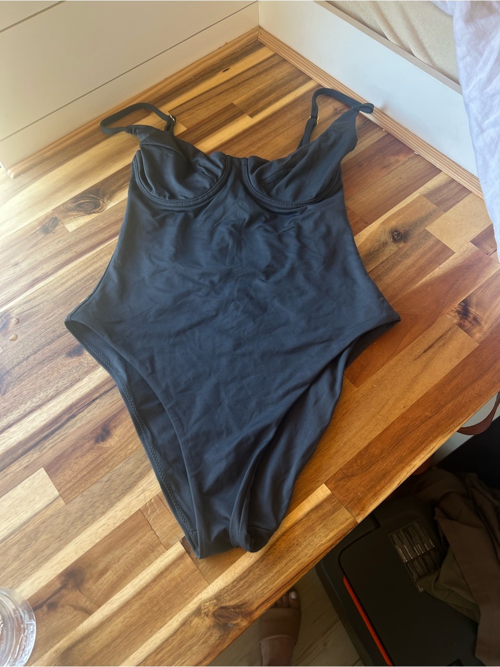 LAYA Swim The Hero One-Piece Swimsuit EUC